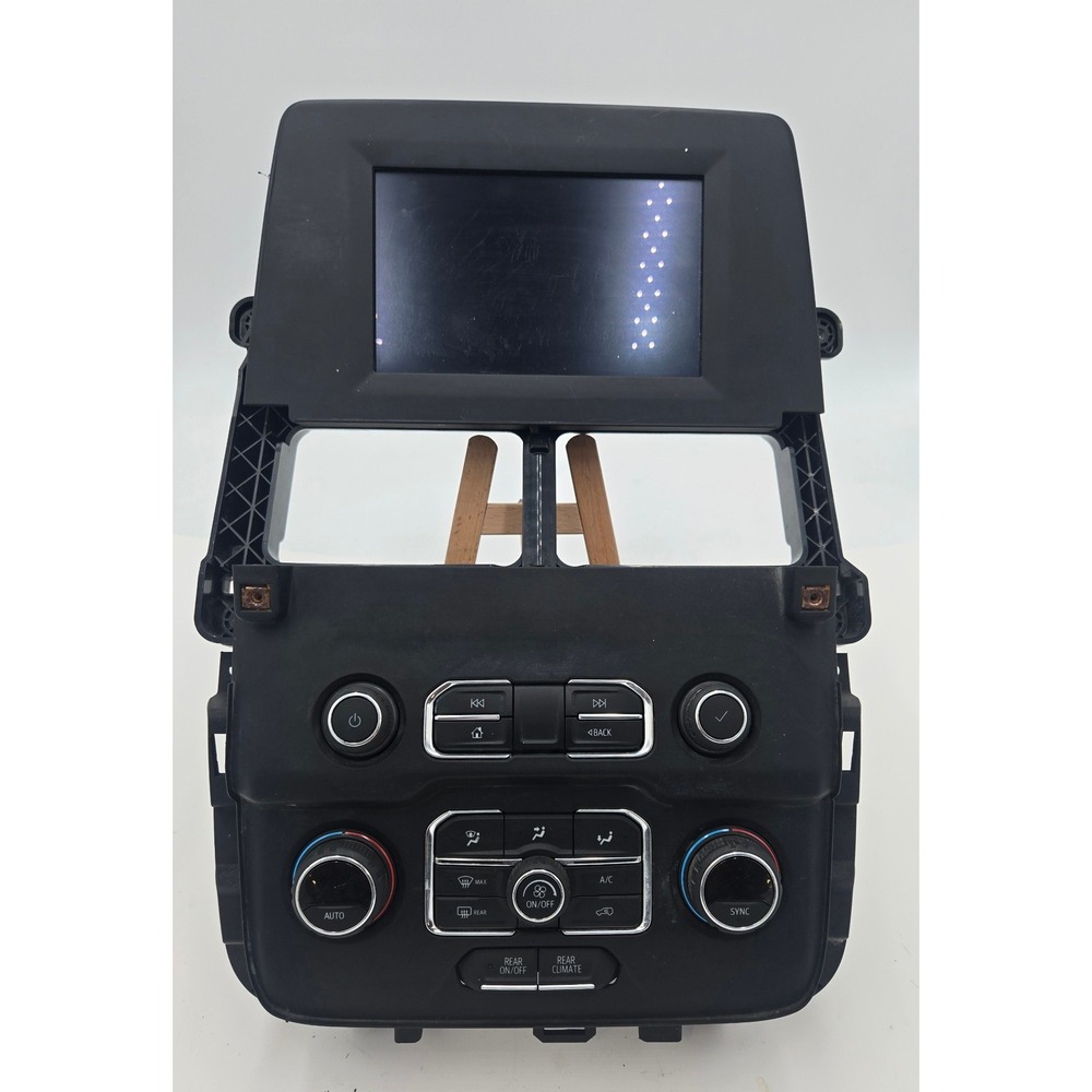 2021-2024 Chevy Tahoe 8" Radio Display Climate Control Center Stack 84805425